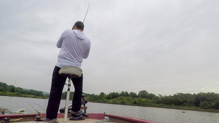 What to Fish on Small Lakes for Bass in the Summer