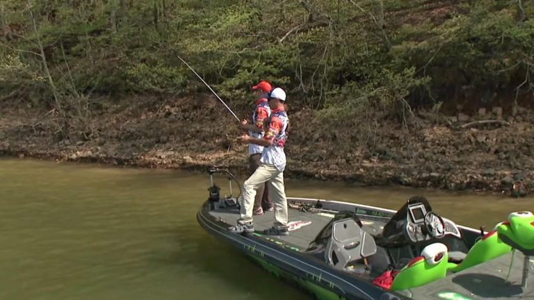 Prespawn Bass Fishing: Understanding the Difference between Resident and Transitional Bass